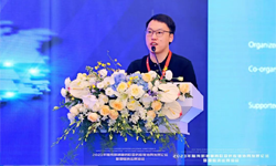 直擊現(xiàn)場 | 中貨協(xié)數(shù)字工委主任兼沃行董事副總裁劉峰發(fā)表全英文重要演講